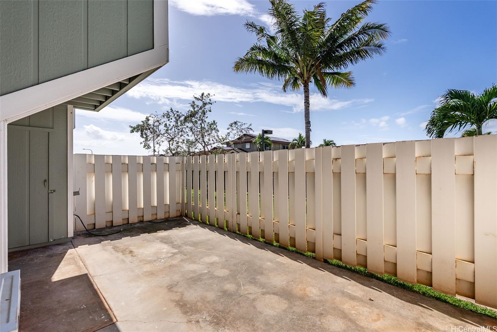 Waipio Gentry townhouse # G2, Waipahu, Hawaii - photo 22 of 25