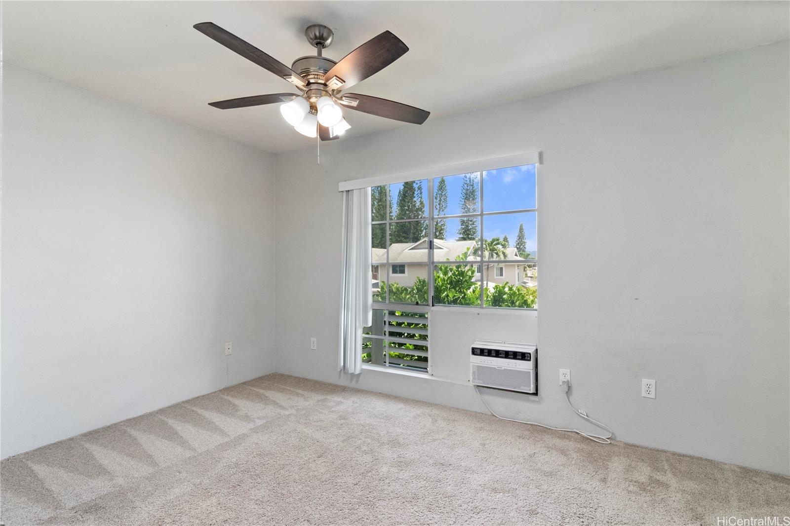 Waikele townhouse # CC2, Waipahu, Hawaii - photo 11 of 16