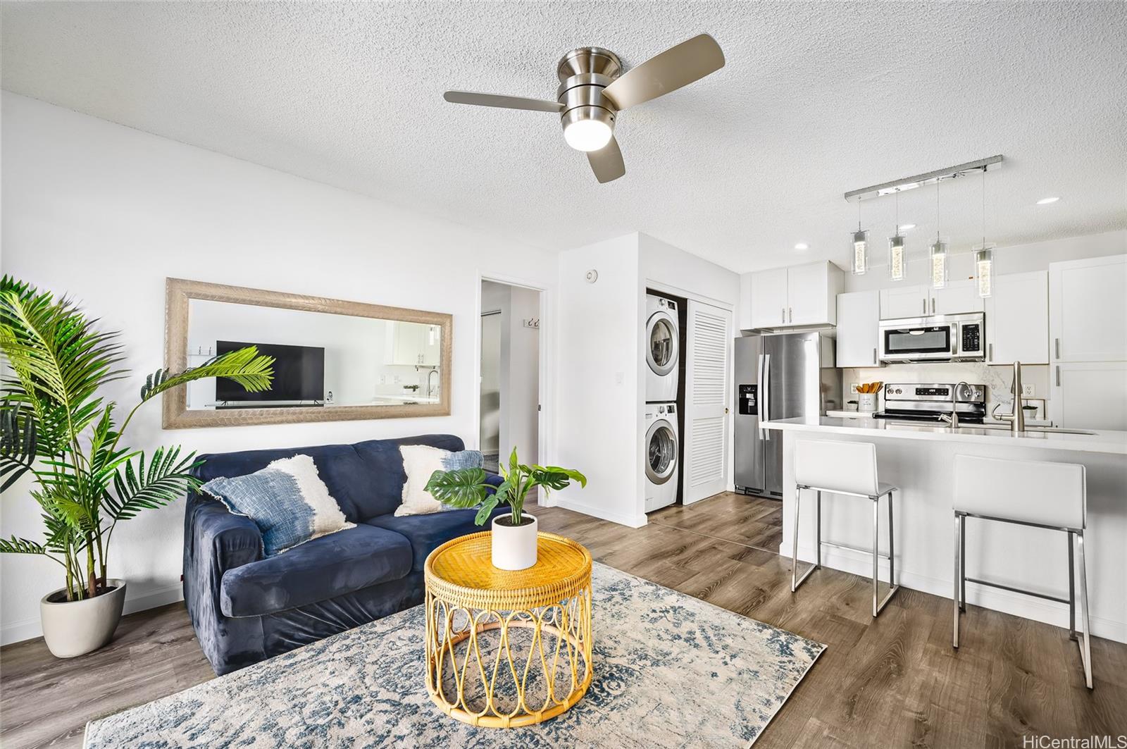 Hikino 1 E5 94 749 Paaono Street Waipahu Waipio Gentry Condo