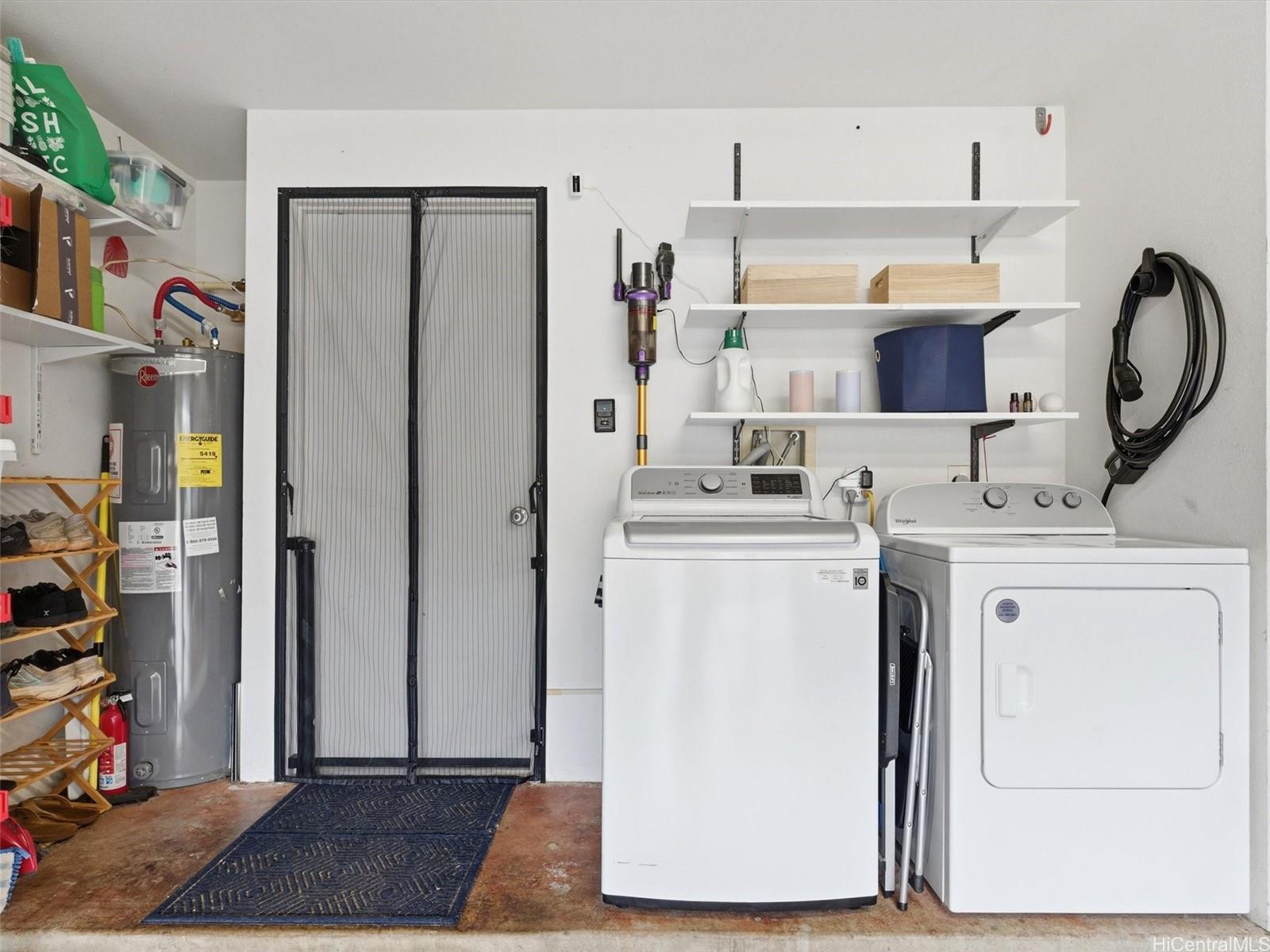 Waikele townhouse # Z2, Waipahu, Hawaii - photo 21 of 24