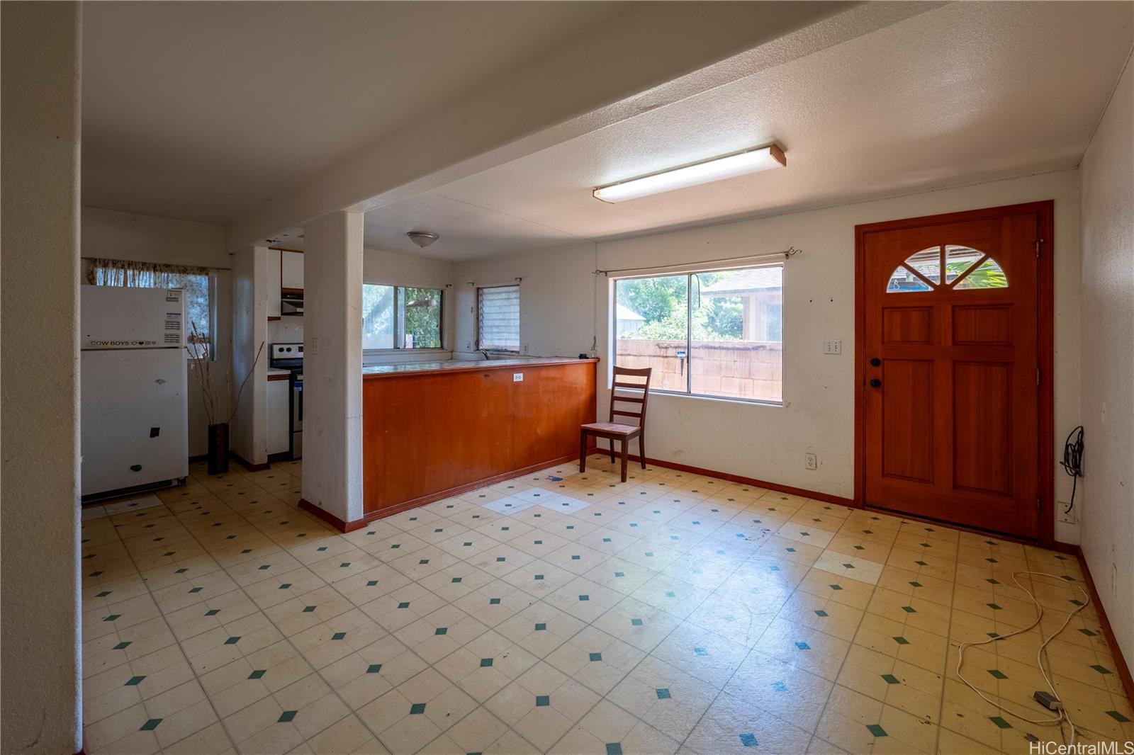 94-758  Kaiao Street Village Park, Waipahu home - photo 4 of 24