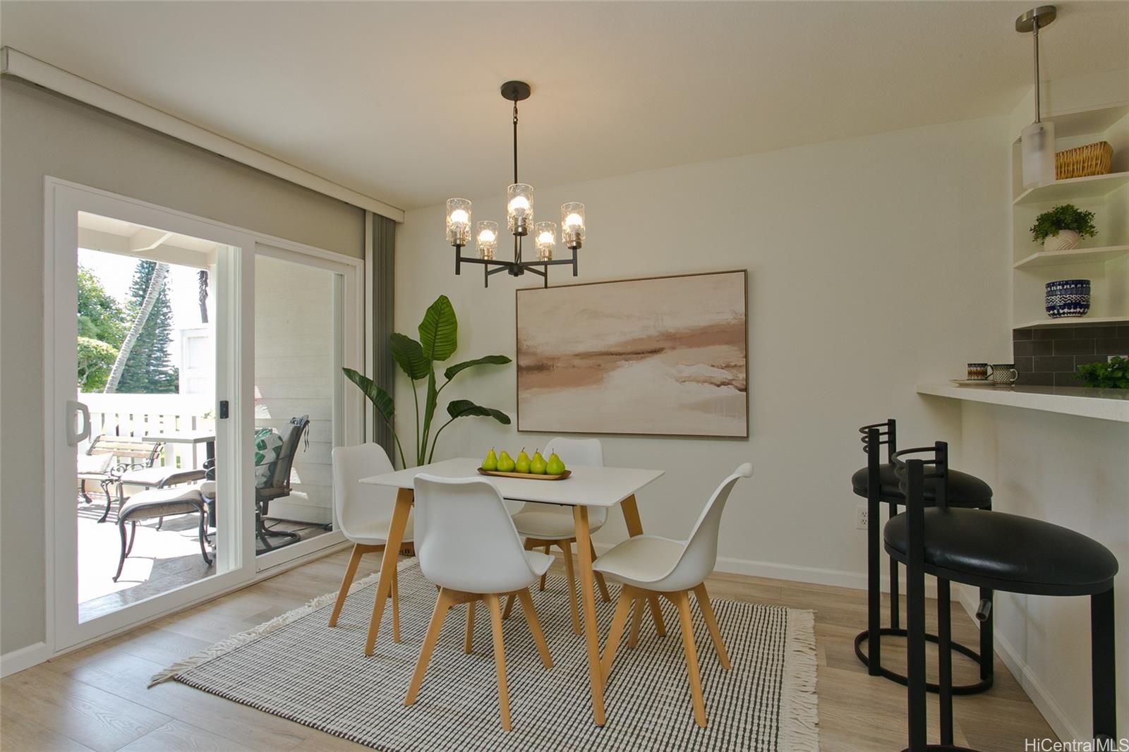 Village On The Green 1A condo # W3, Waipahu, Hawaii - photo 5 of 25