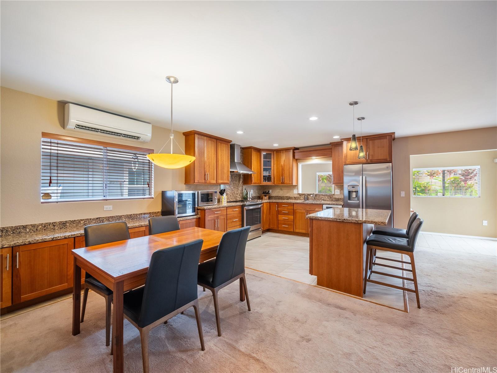 94-762  Kaaholo Street Village Park, Waipahu home - photo 6 of 16