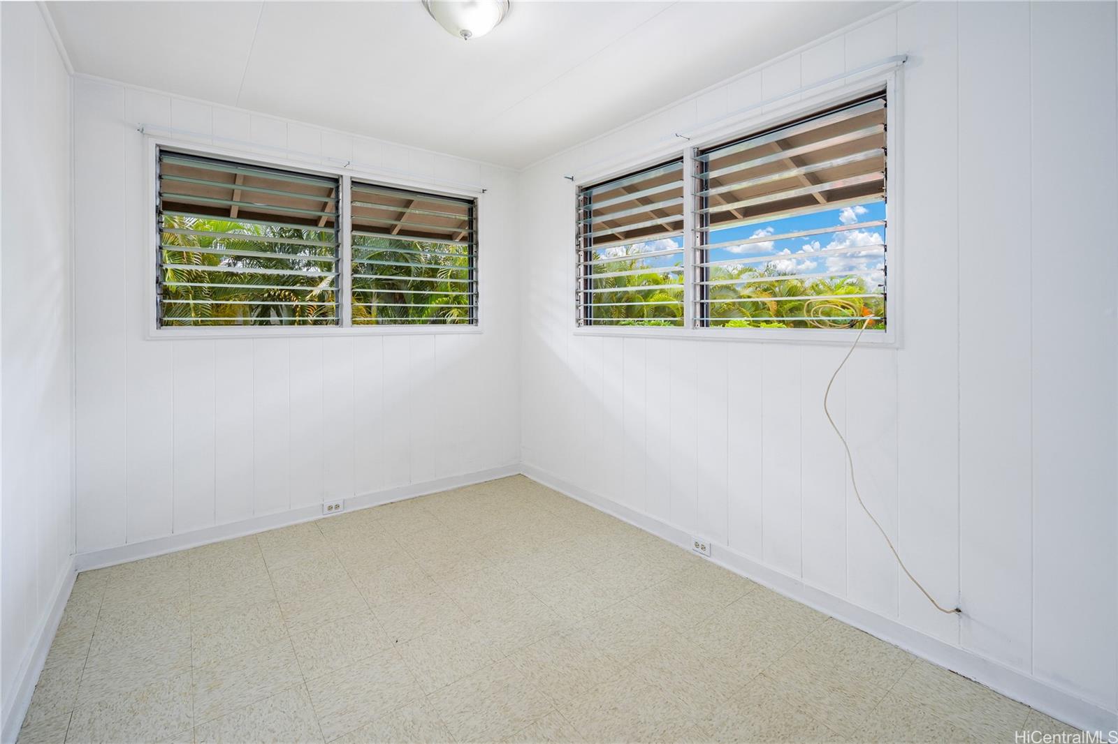 94-769 Haakoa Place Waipahu - Multi-family - photo 14 of 18