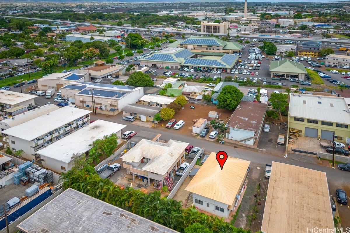 94-769 Haakoa Place Waipahu - Multi-family - photo 4 of 8