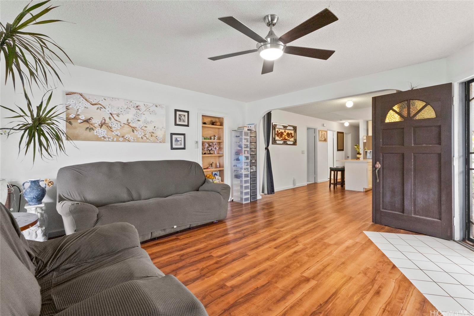 94-791  Kaaka Street Village Park, Waipahu home - photo 6 of 19