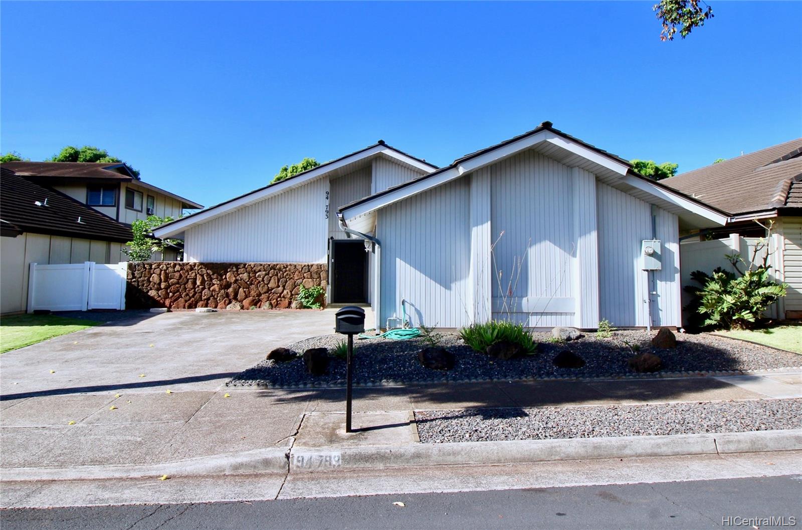 94793 Meahale Street , Waipahu house for sale Waipio Gentry Waipahu