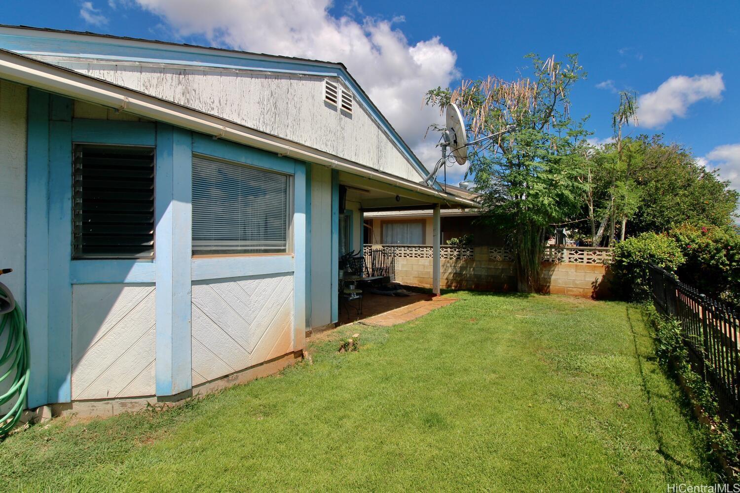 94-797  Nolupe Street Village Park, Waipahu home - photo 17 of 19