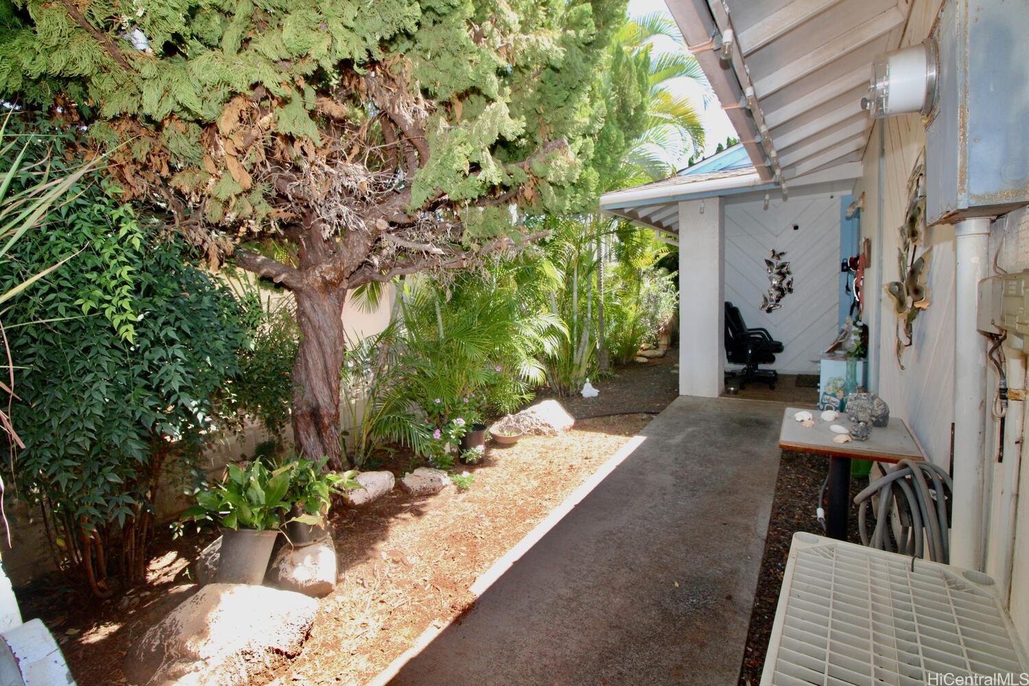 94-797  Nolupe Street Village Park, Waipahu home - photo 7 of 19