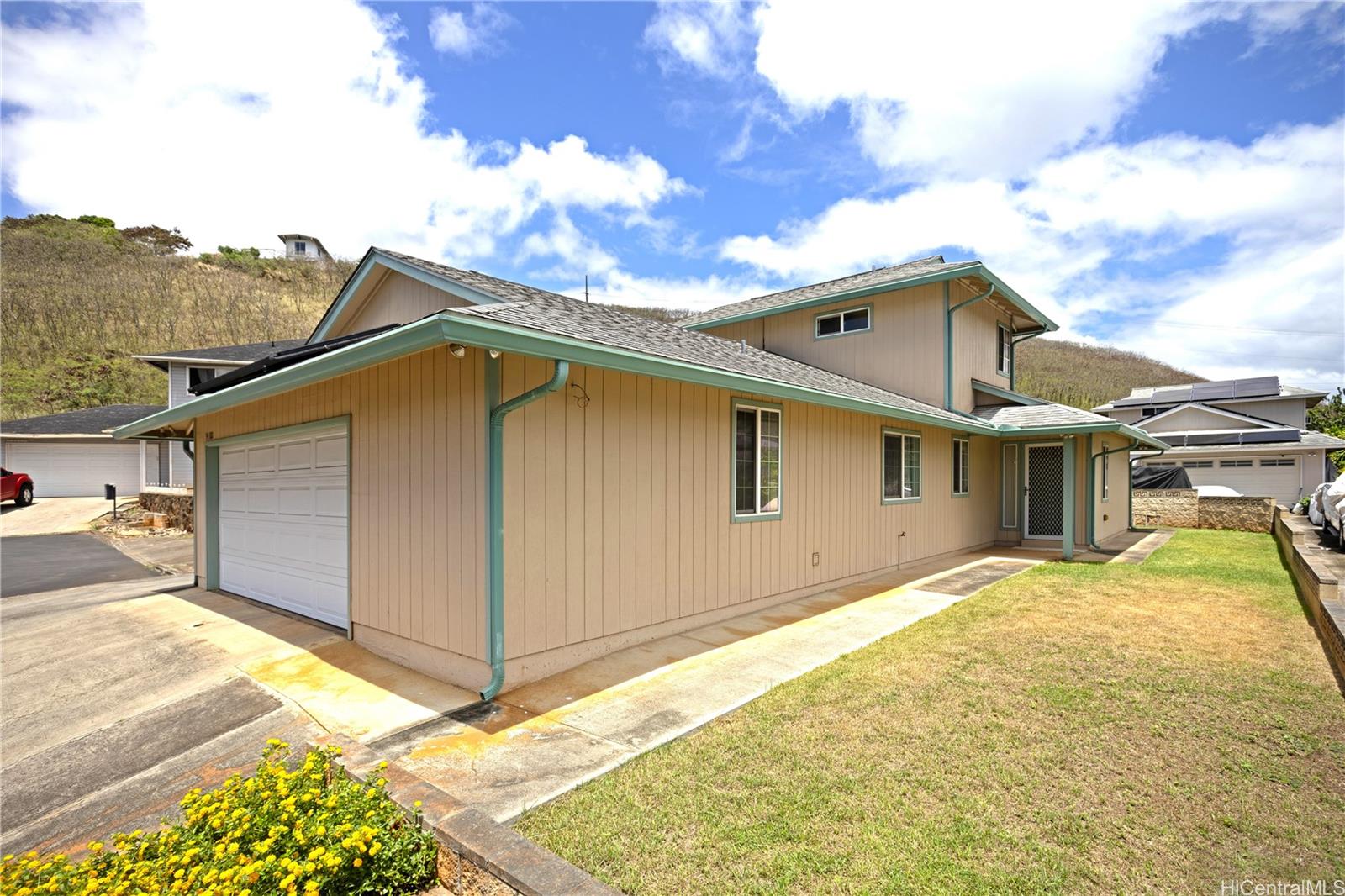 94-810  Lumimao Place Hale Lumi, Waipahu home - photo 13 of 25