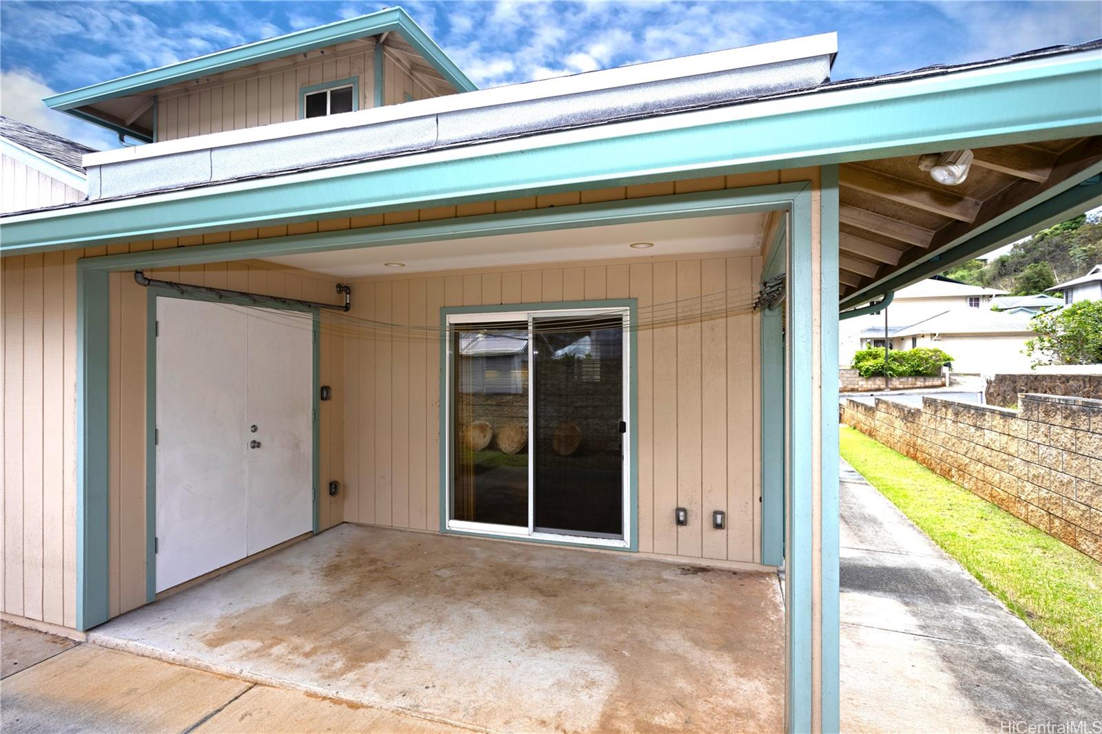 94-810  Lumimao Place Hale Lumi, Waipahu home - photo 21 of 25