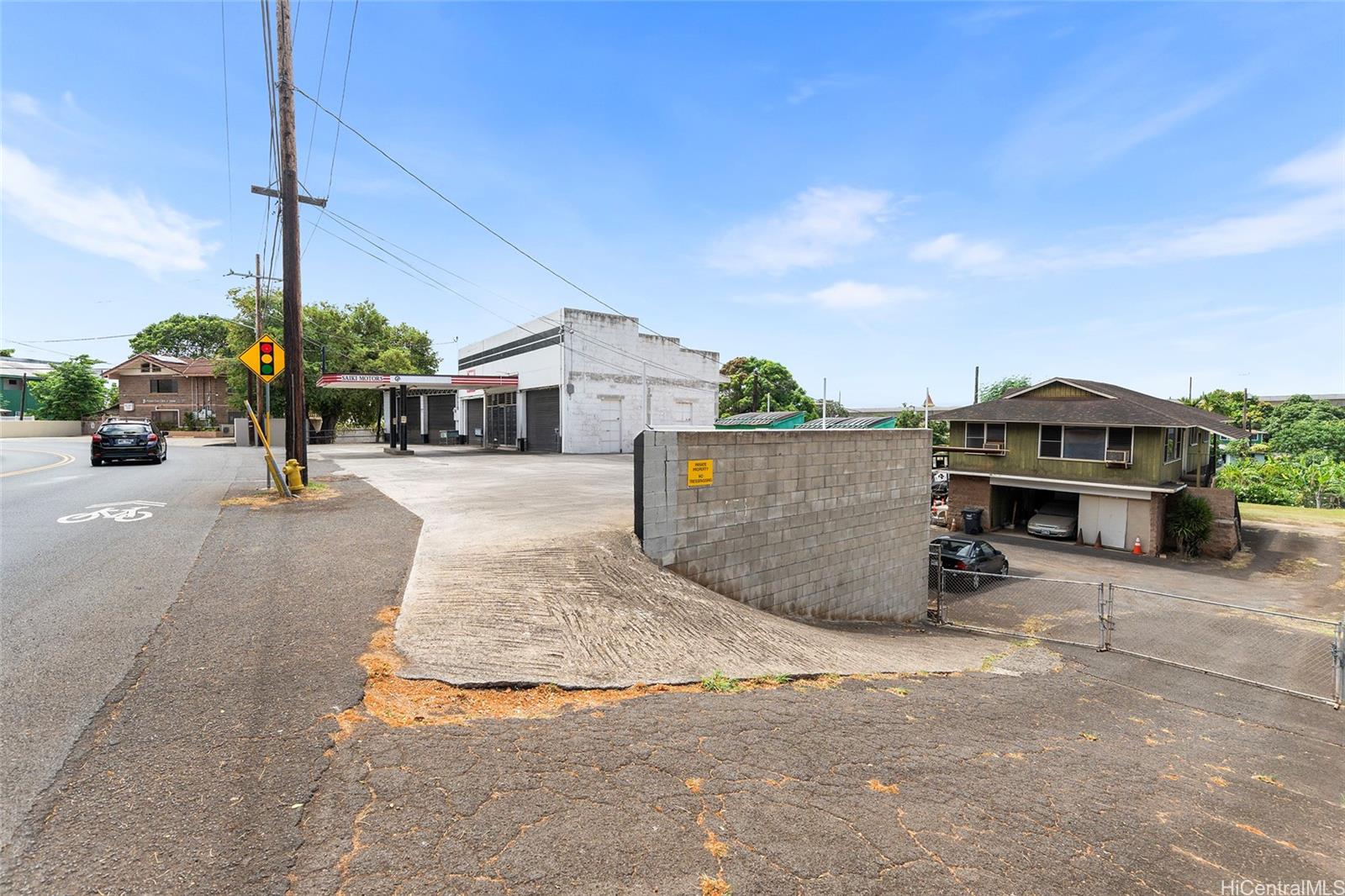 94-815  Waipahu Street Waipahu-lower, Waipahu home - photo 11 of 15