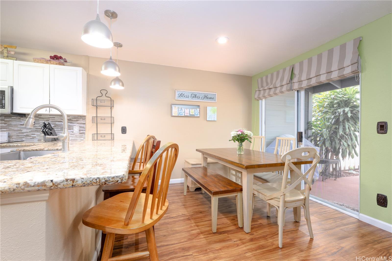 waikele townhouse # KK102, Waipahu, Hawaii - photo 4 of 17