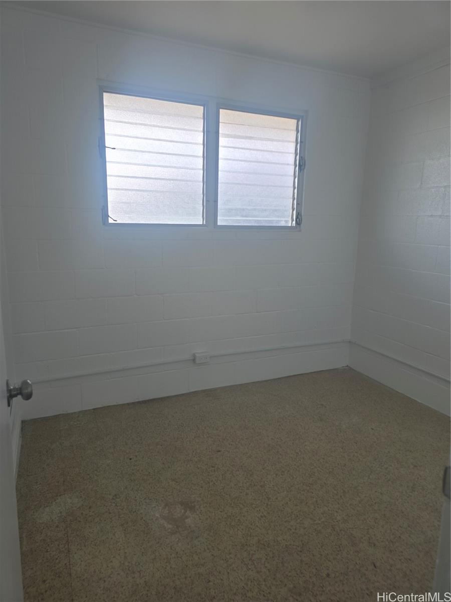 94-819 Farrington Hwy Waipahu - Rental - photo 8 of 13