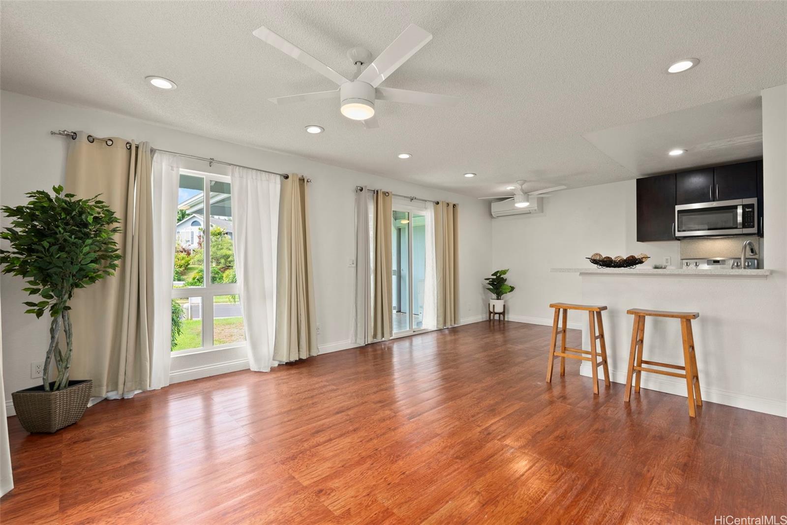 94-820 Lumiauau Street townhouse # A201, Waipahu, Hawaii - photo 24 of 25