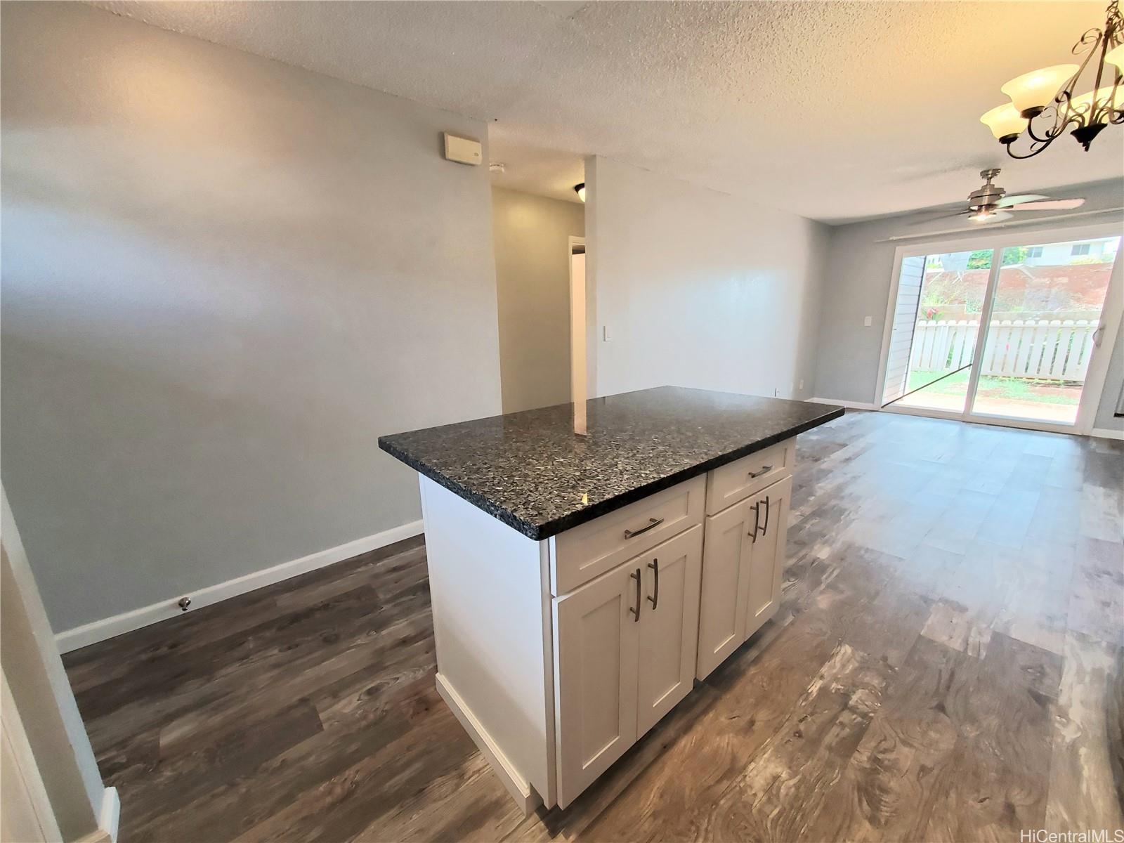 94-820 Lumiauau St Waipahu - Rental - photo 16 of 18