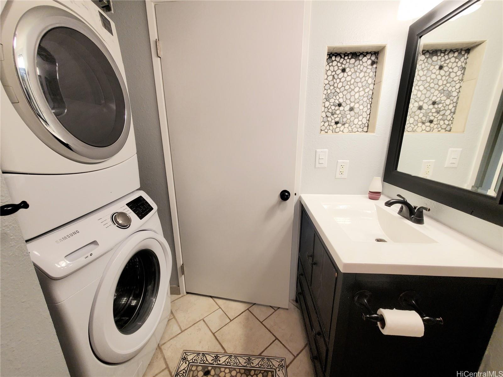 94-820 Lumiauau St Waipahu - Rental - photo 5 of 18