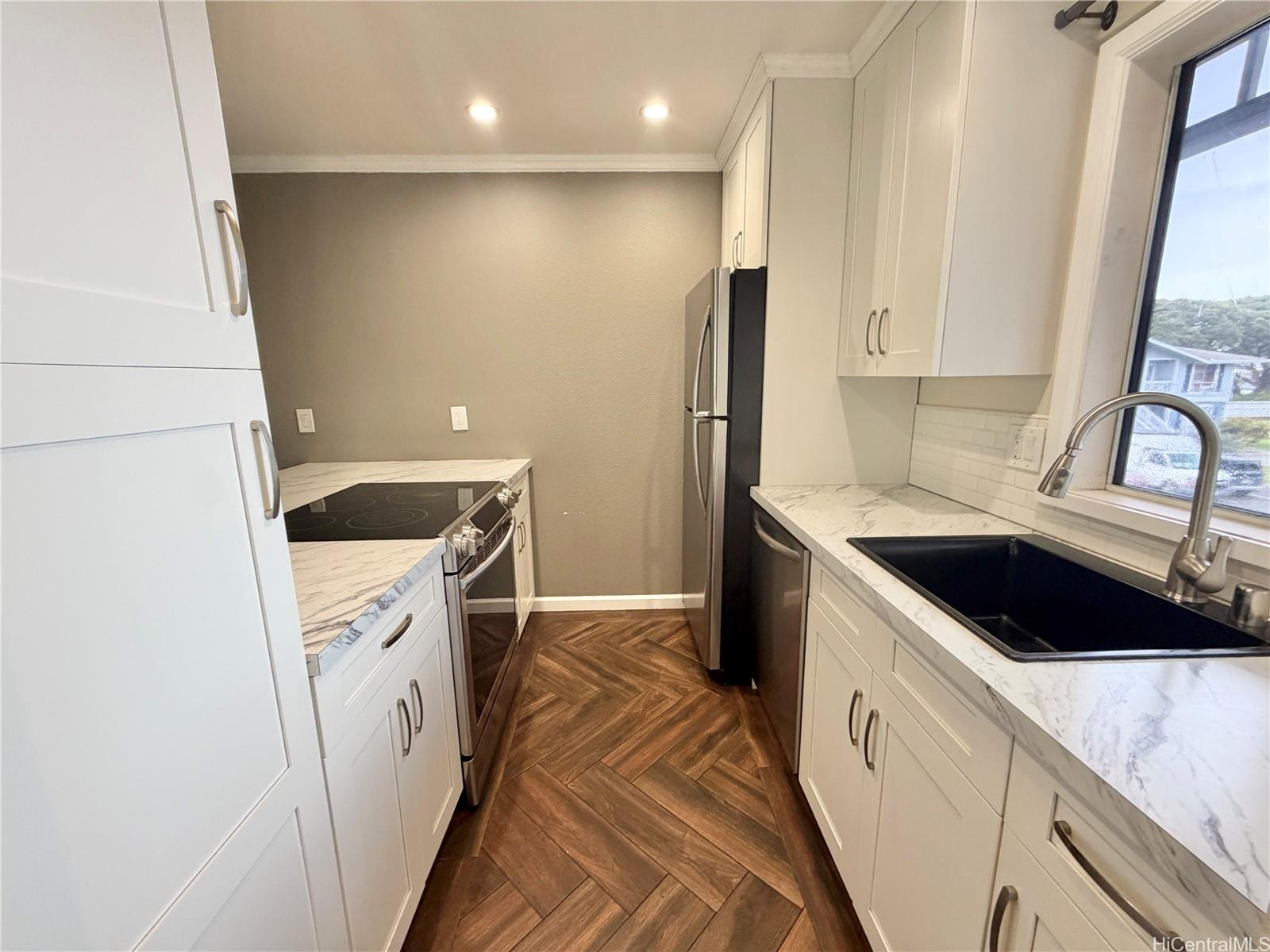 94-820 Lumiauau St Waipahu - Rental - photo 3 of 11