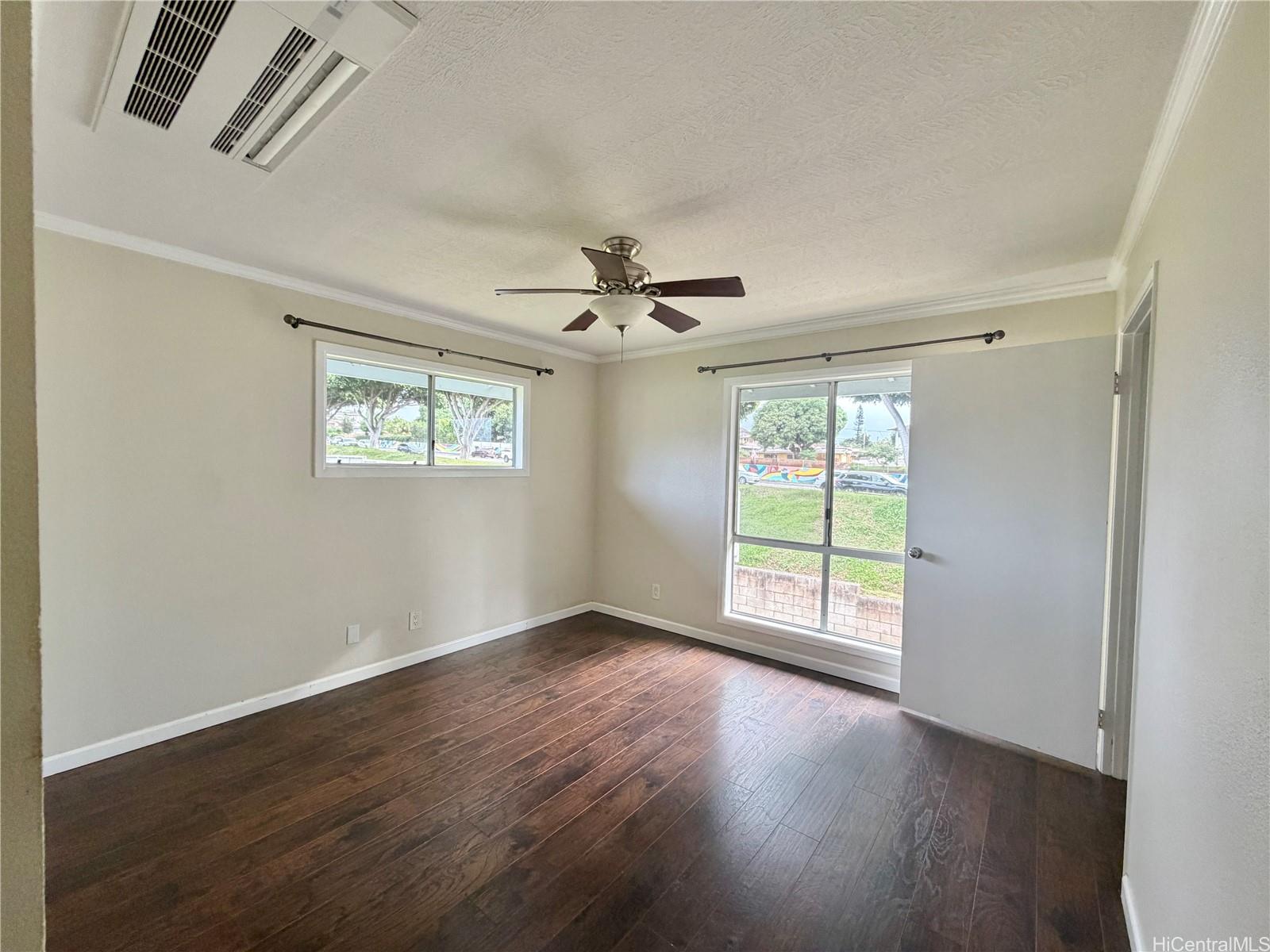 94-820 Lumiauau St Waipahu - Rental - photo 8 of 11