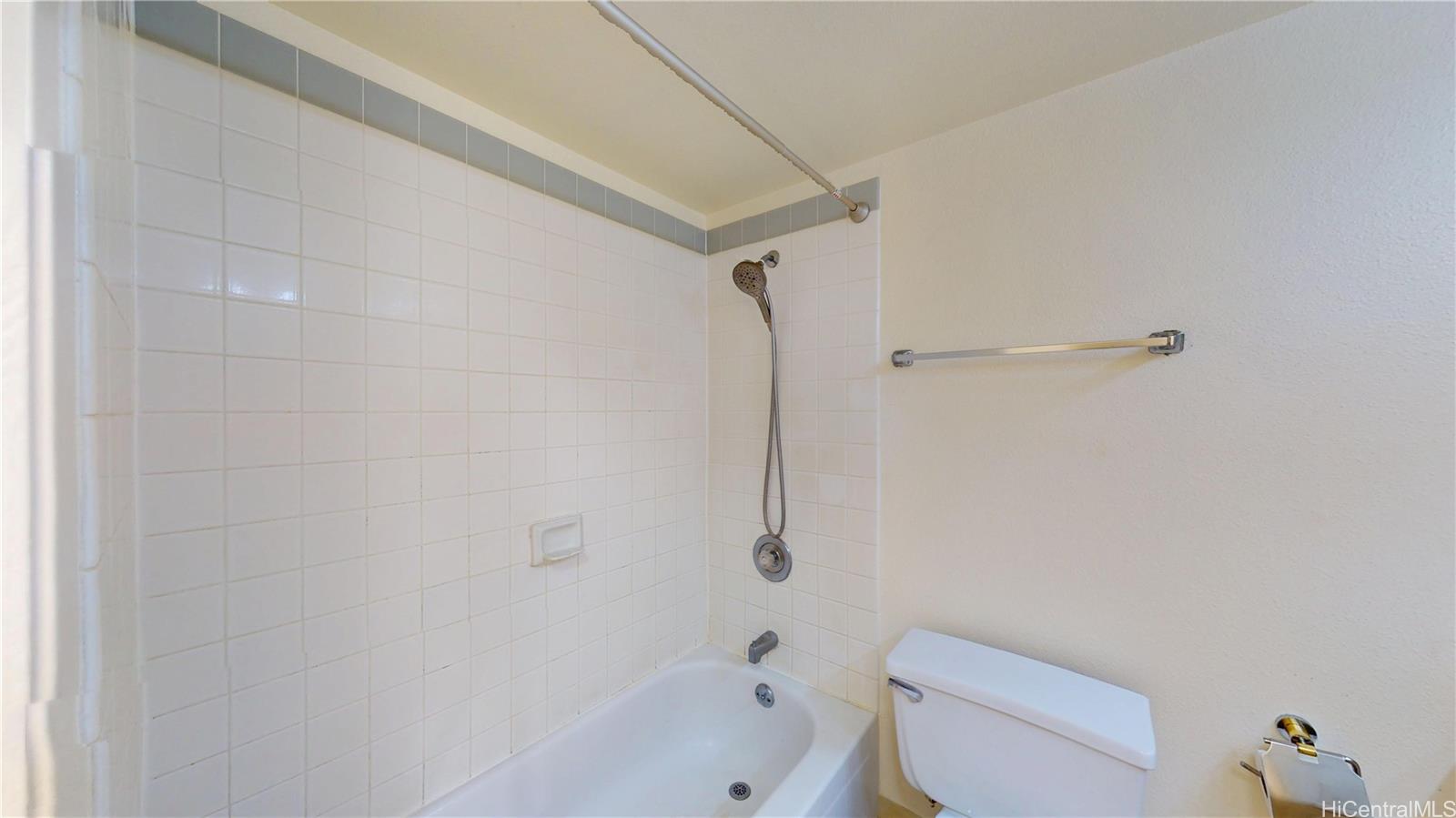 94-824 Lumiauau St Waipahu - Rental - photo 9 of 25