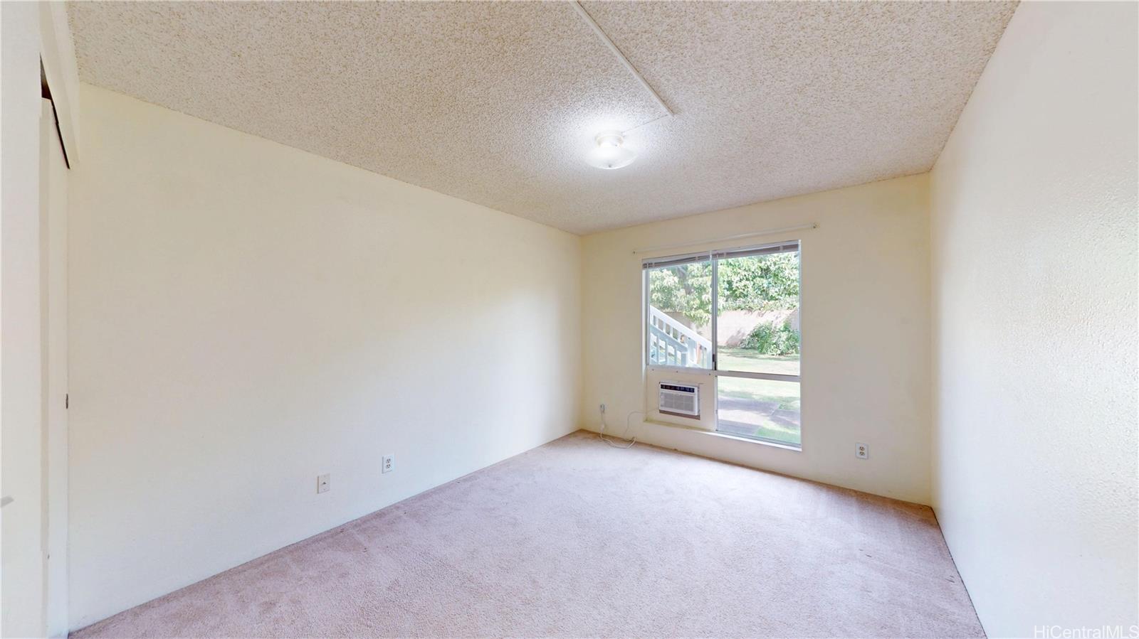 94-824 Lumiauau St Waipahu - Rental - photo 10 of 25