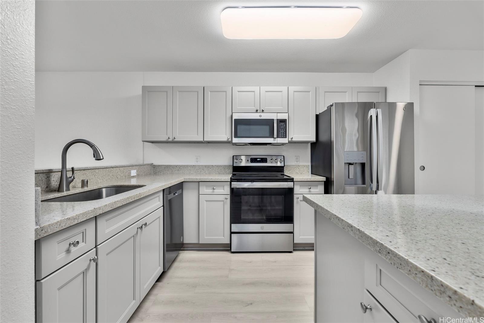 94-824 Lumiauau Street townhouse # W103, Waipahu, Hawaii - photo 8 of 25