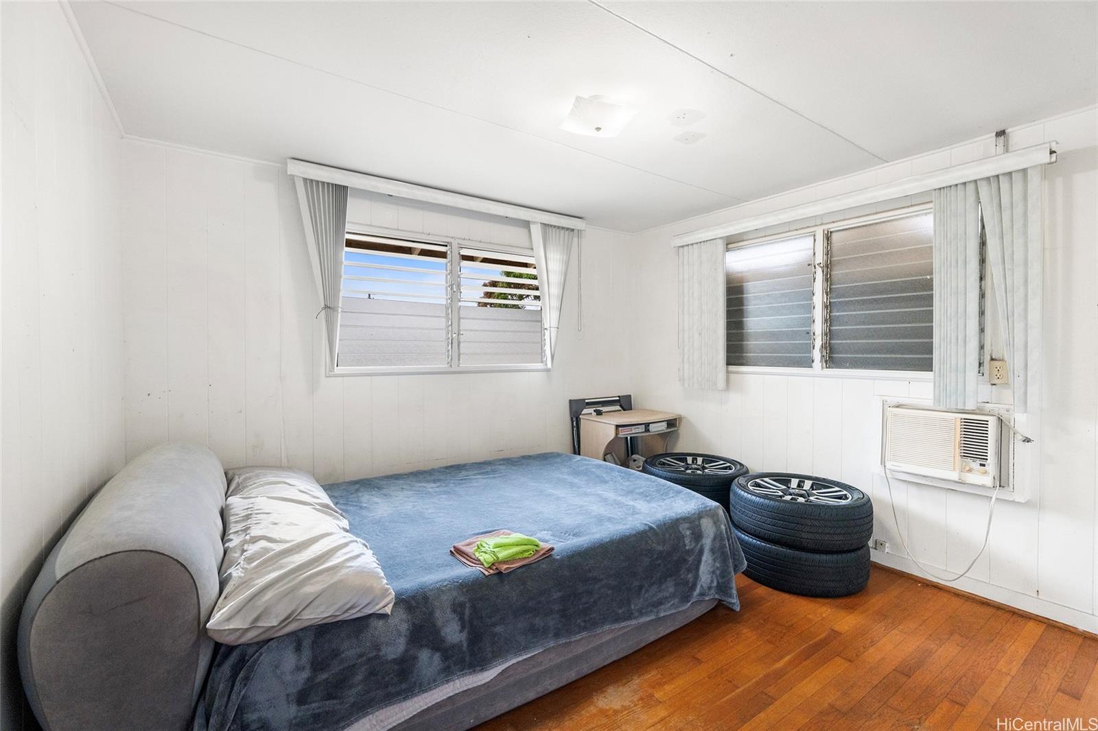 94-825 Waipahu Street Waipahu Oahu commercial real estate photo20 of 24