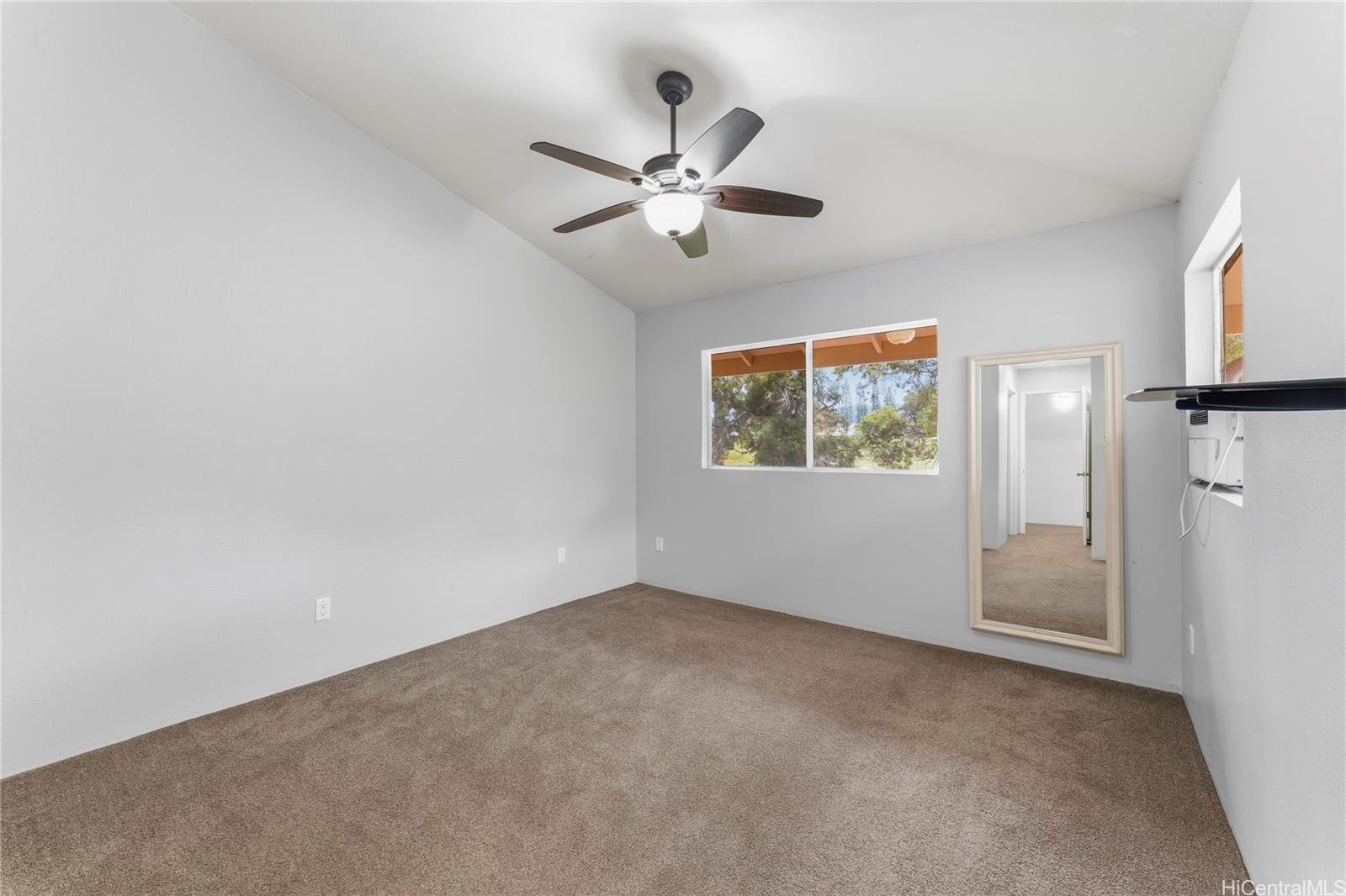 Waikele Community Assoc townhouse # F102, Waipahu, Hawaii - photo 15 of 25