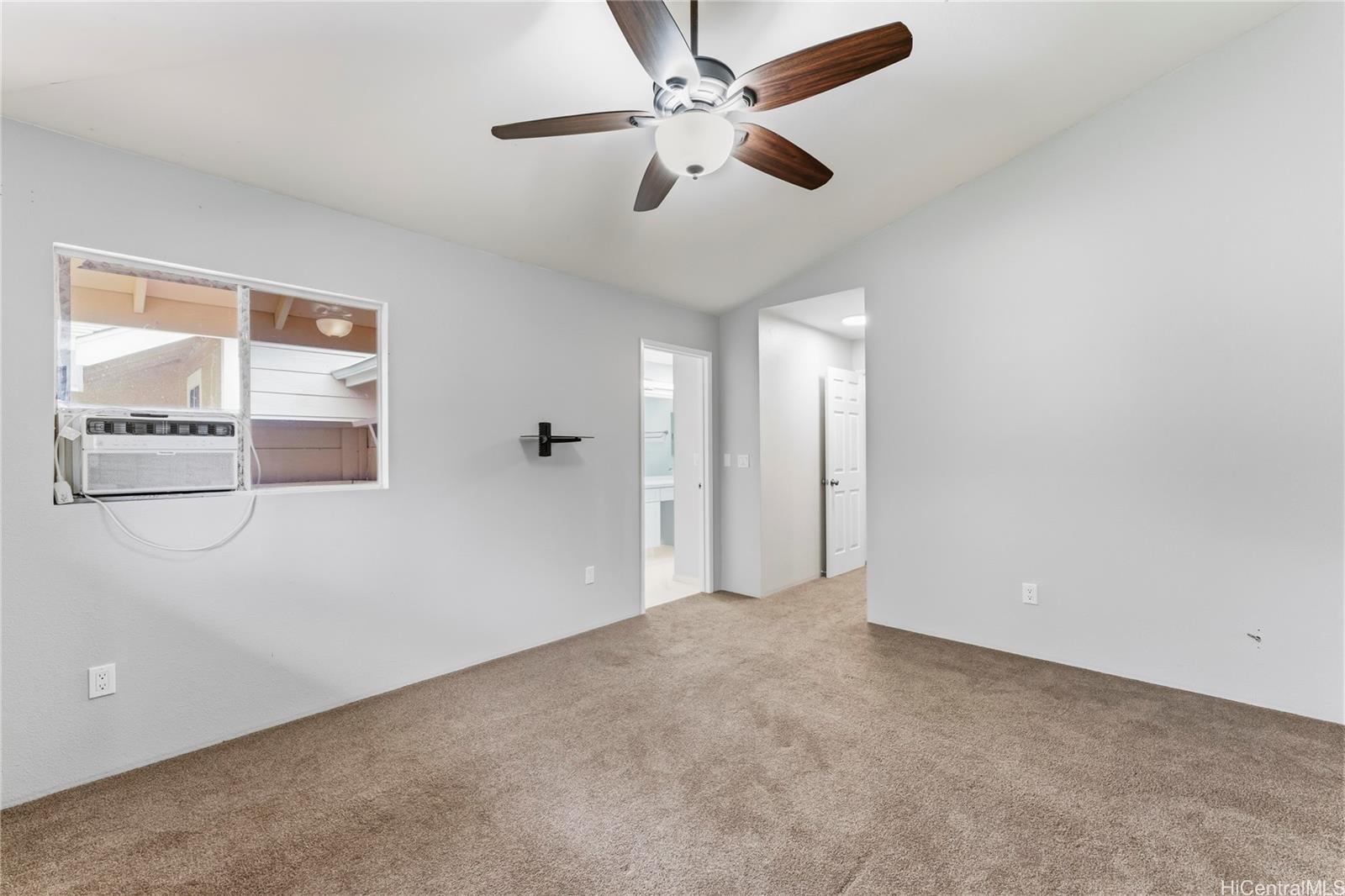 Waikele Community Assoc townhouse # F102, Waipahu, Hawaii - photo 17 of 25