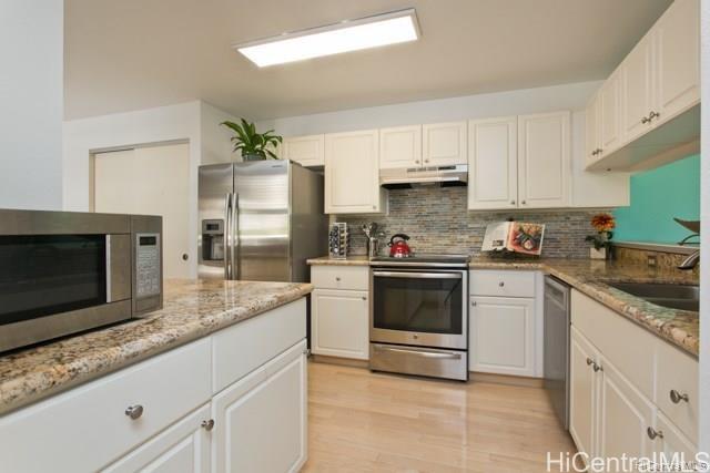 94-827 Lumiauau St townhouse # F104, Waipahu, Hawaii - photo 5 of 11