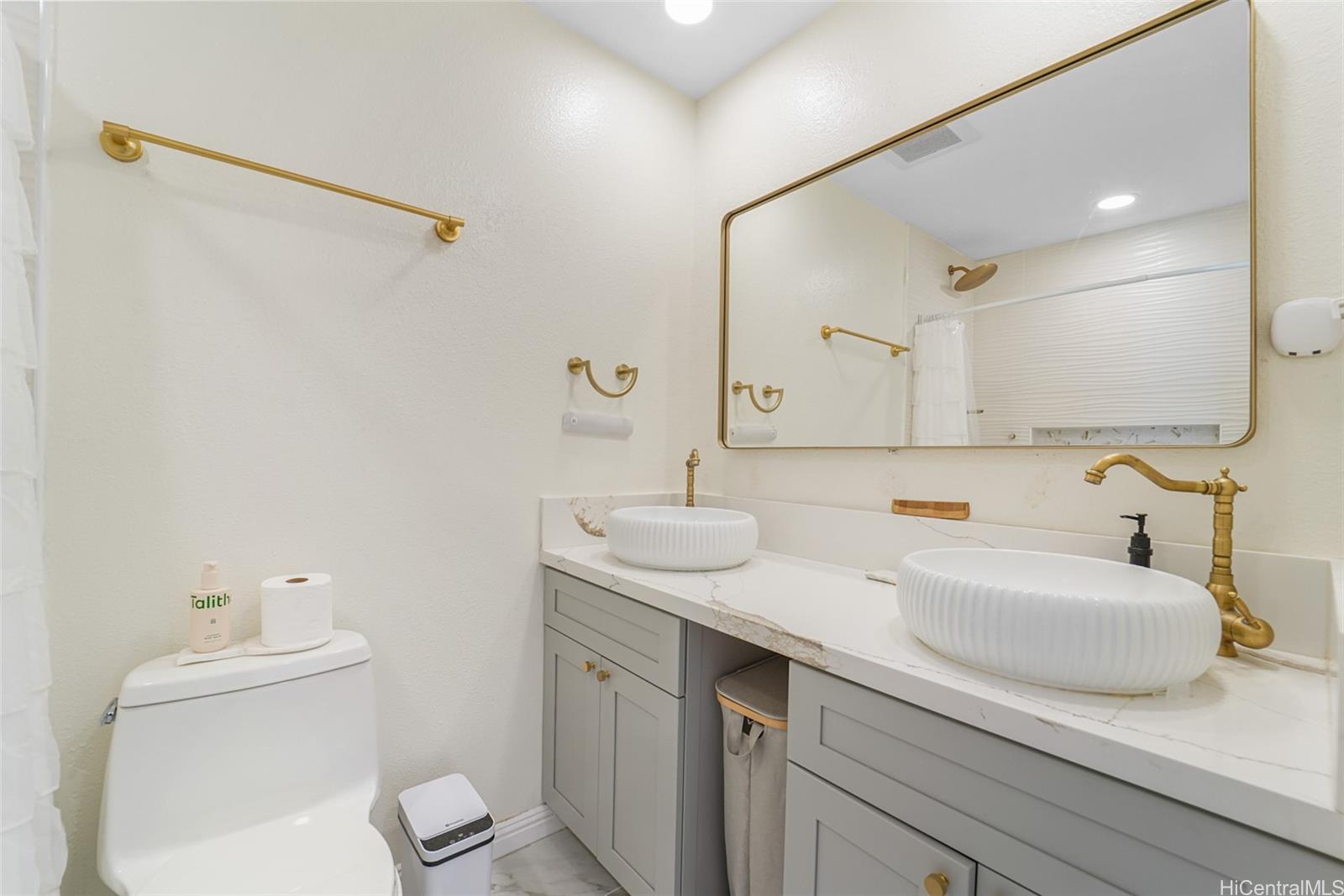 94-828 Lumiauau Street townhouse # M204, Waipahu, Hawaii - photo 10 of 25