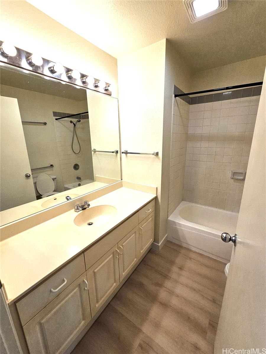 94-828 Lumiauau St Waipahu - Rental - photo 15 of 25