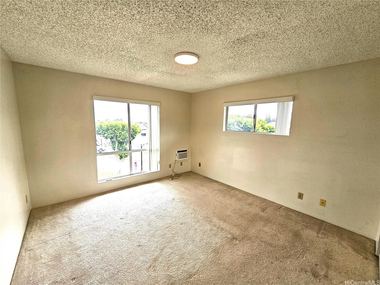 94-828 Lumiauau St Waipahu - Rental - photo 18 of 25