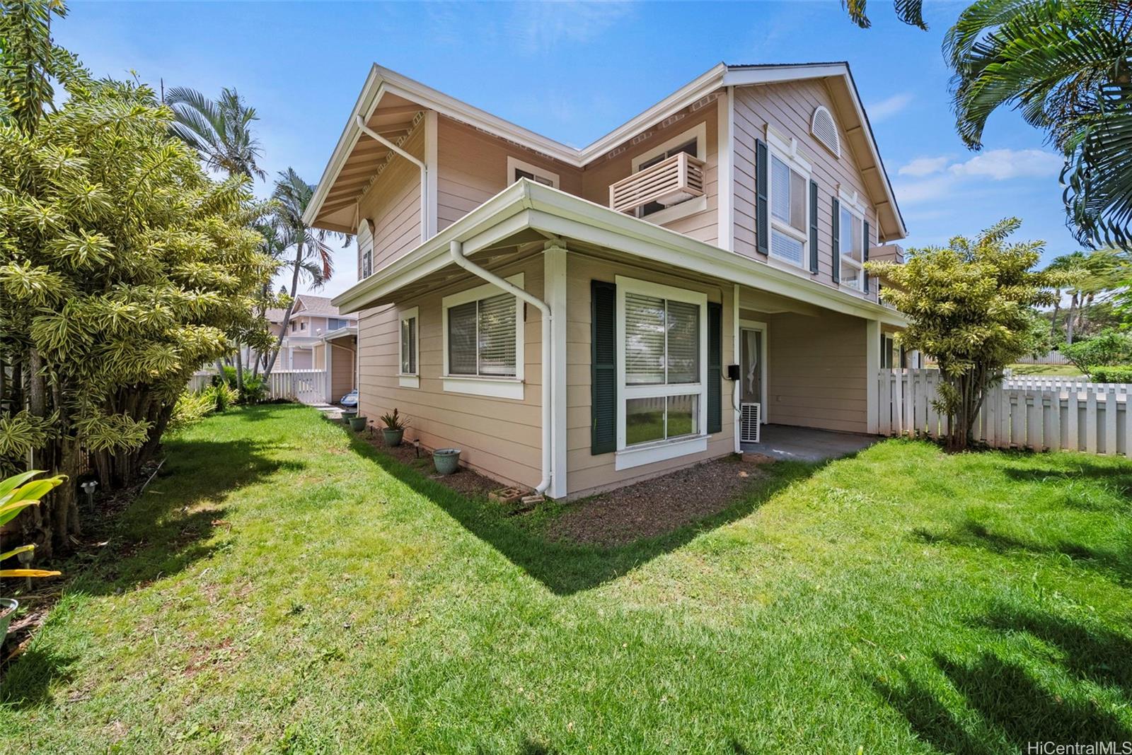 Greens at Waikele condo # H104, Waipahu, Hawaii - photo 2 of 24