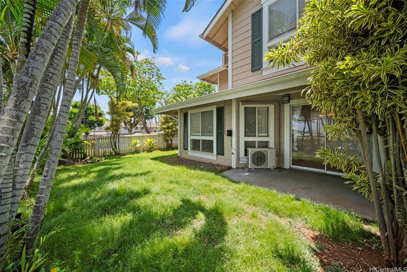 Greens at Waikele condo # H104, Waipahu, Hawaii - photo 4 of 24