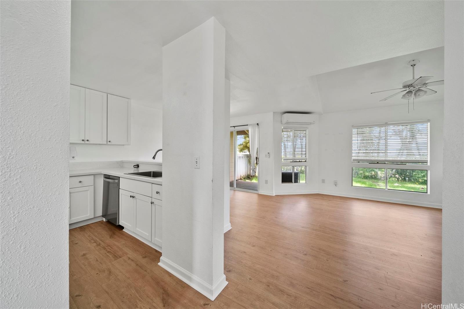 Greens at Waikele condo # H104, Waipahu, Hawaii - photo 5 of 24