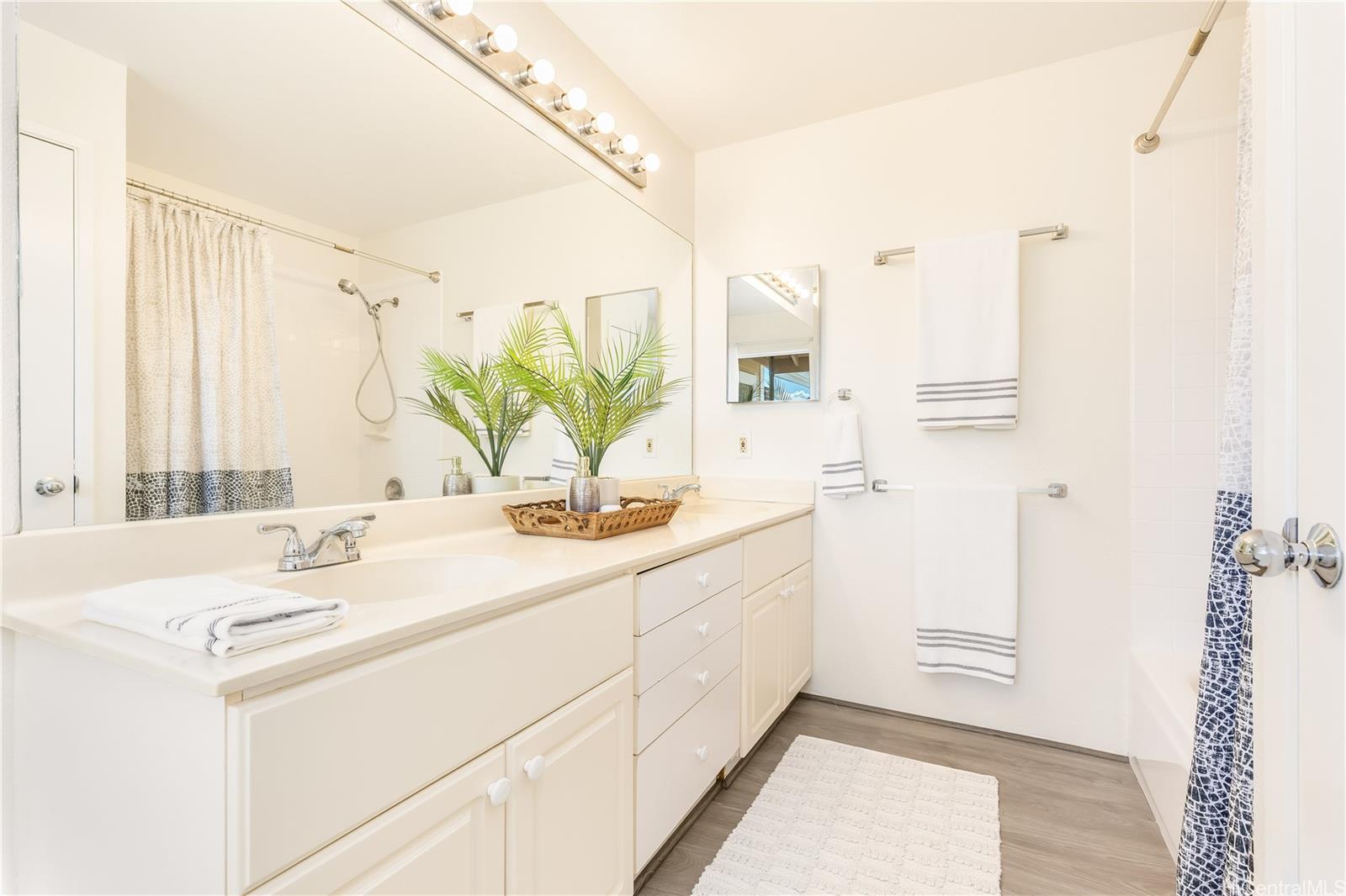 94-835 Lumiauau Street townhouse # K104, Waipahu, Hawaii - photo 16 of 24