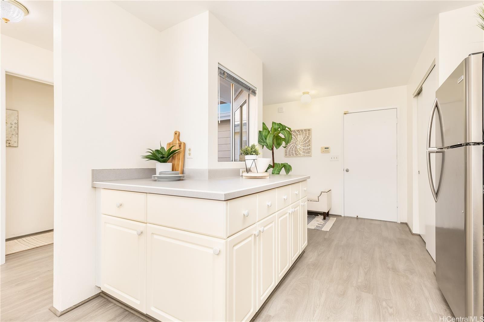 94-835 Lumiauau Street townhouse # K104, Waipahu, Hawaii - photo 6 of 24