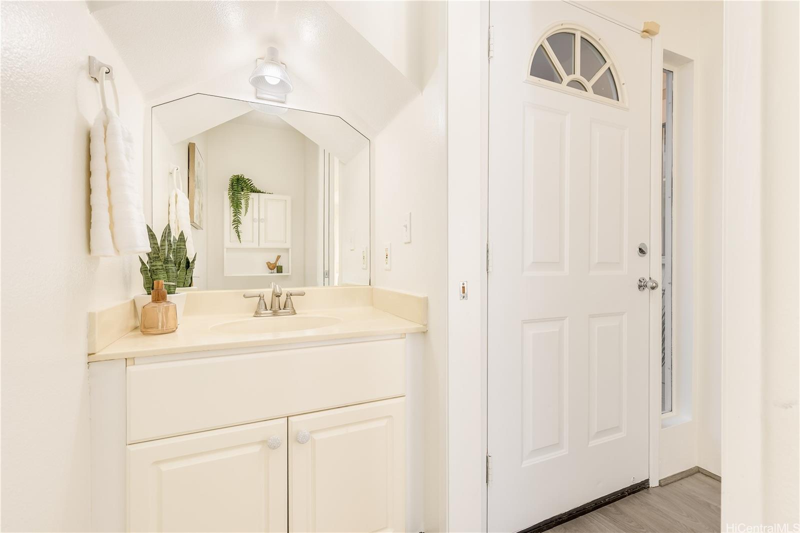 94-835 Lumiauau Street townhouse # K104, Waipahu, Hawaii - photo 10 of 24