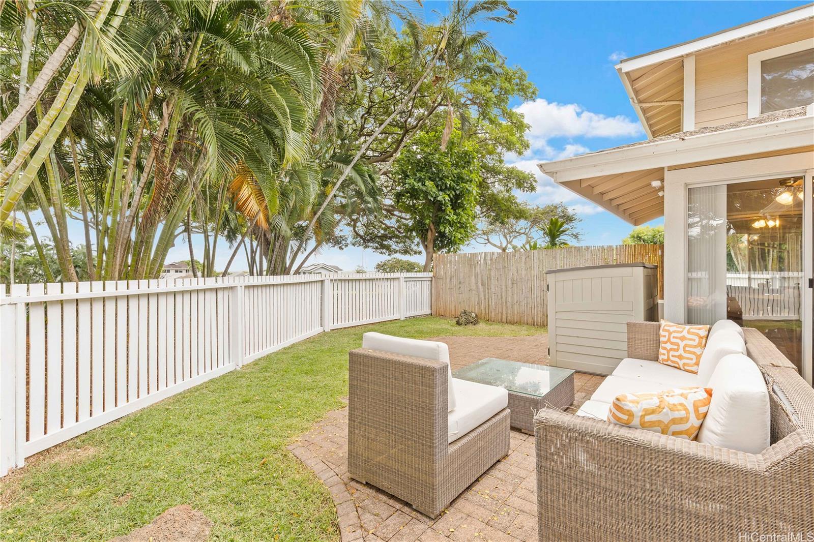 Waikele Community Association townhouse # M101, Waipahu, Hawaii - photo 18 of 25