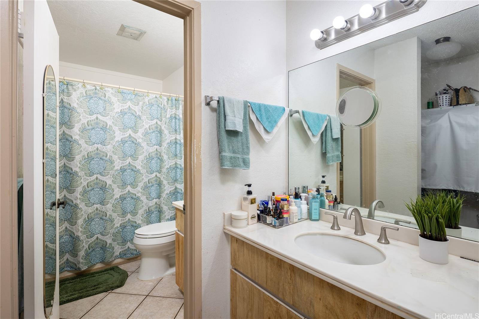 Waipio Gentry townhouse # 22C, Waipahu, Hawaii - photo 2 of 25