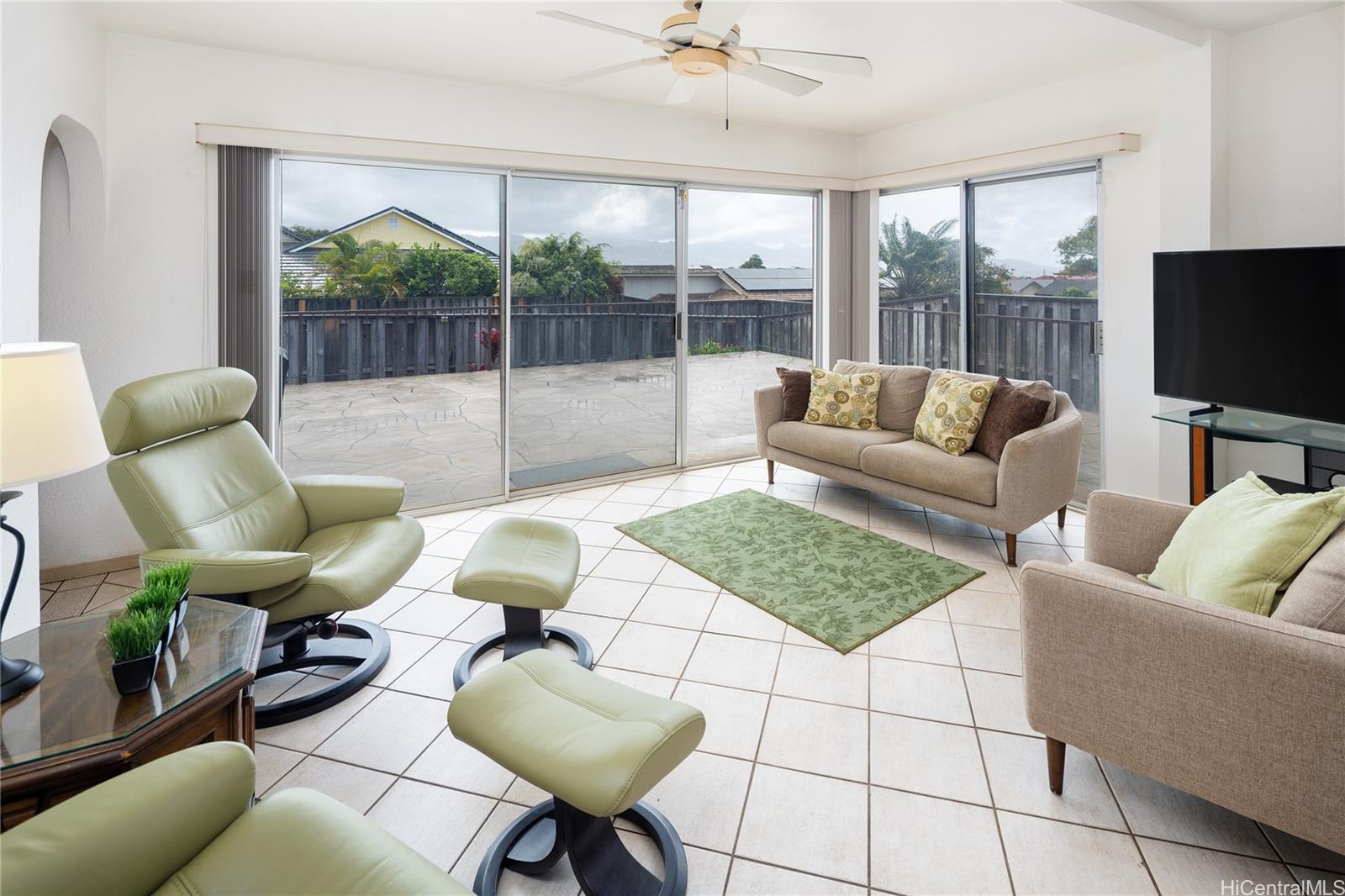 Waipio Gentry townhouse # 22C, Waipahu, Hawaii - photo 15 of 25