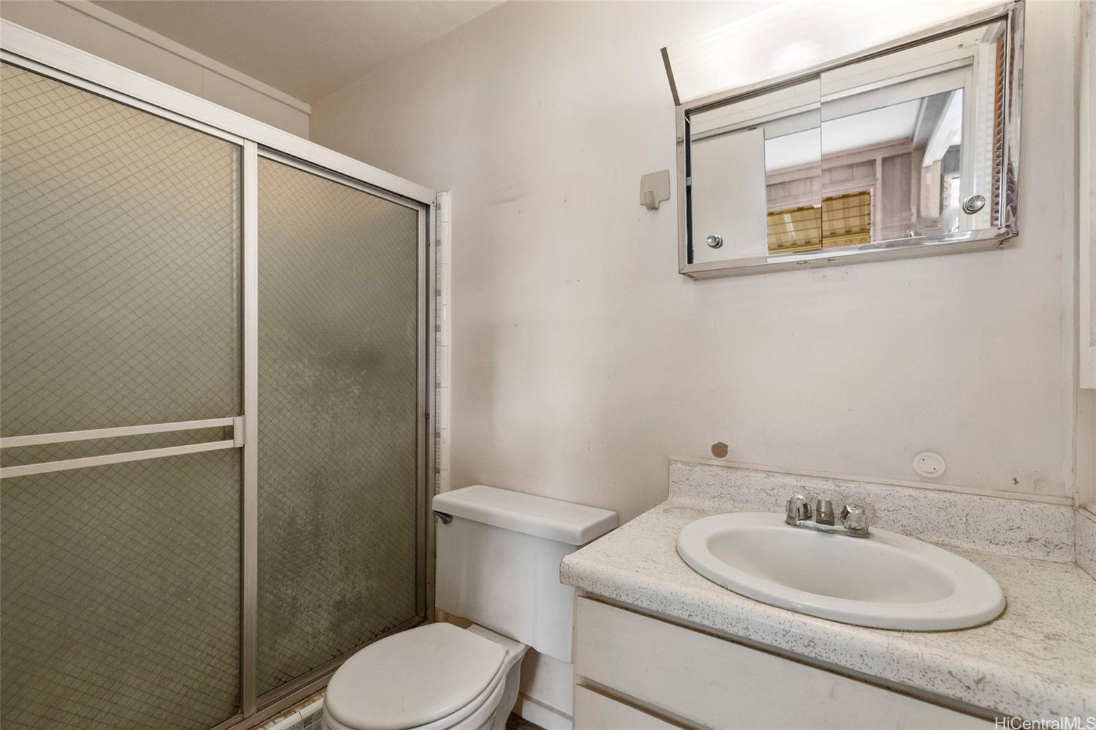 94-855  Lumikuke Loop Crestview, Waipahu home - photo 10 of 25