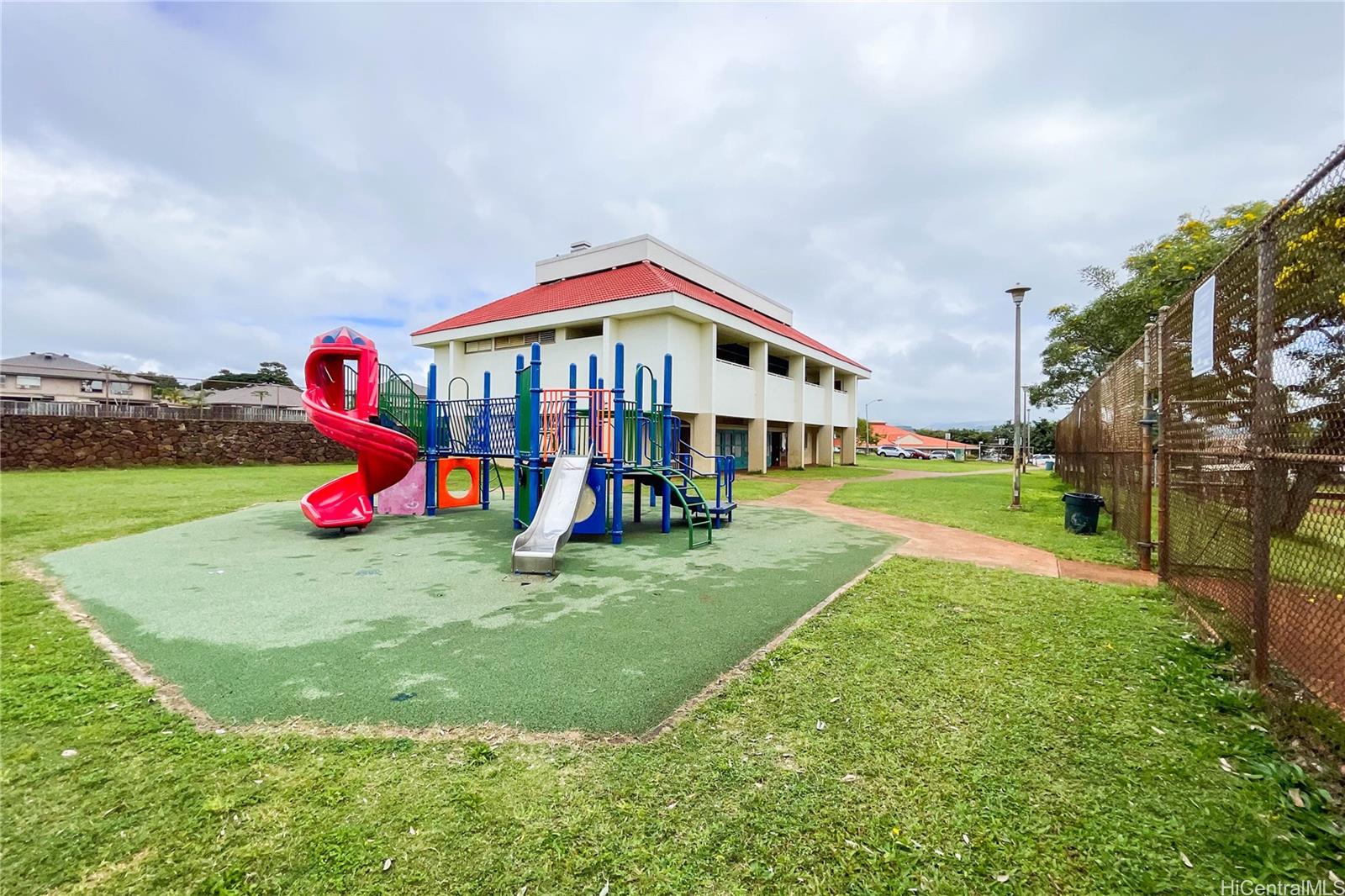Waipio Gentry townhouse # 11A, Waipahu, Hawaii - photo 10 of 13