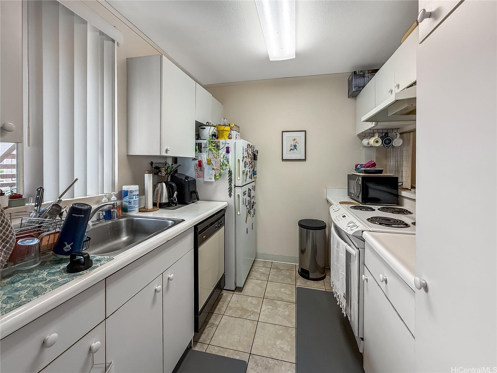 94-870 Lumiauau Street townhouse # T106, Waipahu, Hawaii - photo 3 of 8