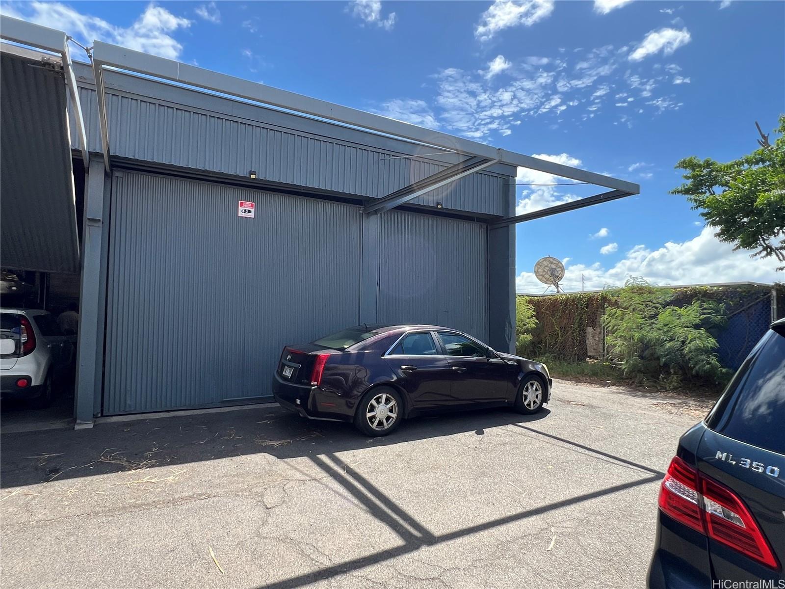 94-875 Farrington Hwy Waipahu Oahu commercial real estate photo6 of 8