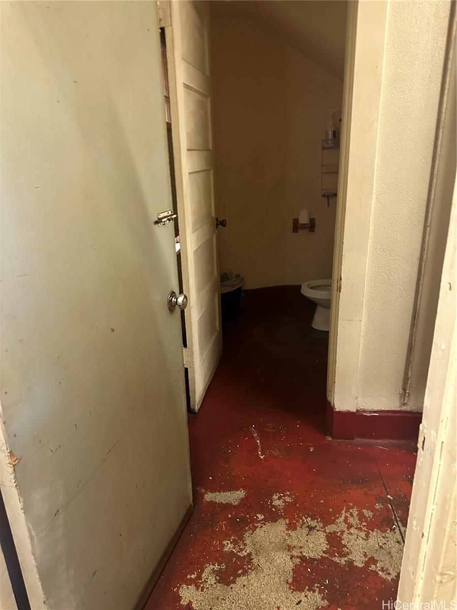 94-891  Waipahu Street Waipahu-lower, Waipahu home - photo 3 of 17