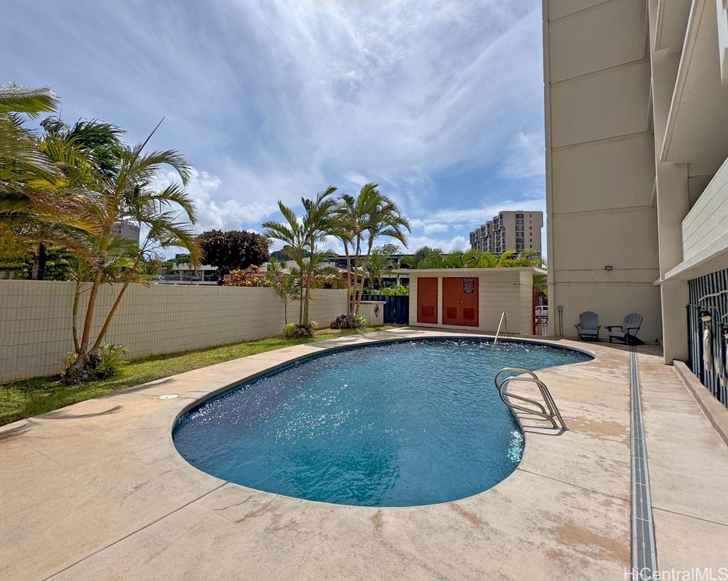 949 Ala Nanala St Honolulu - Rental - photo 18 of 18