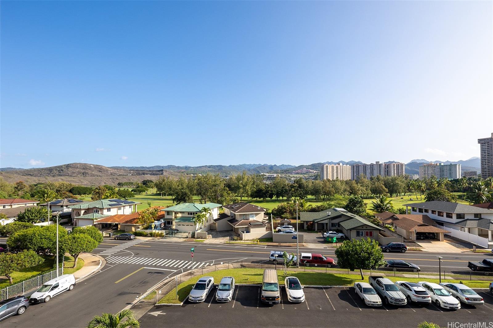 949 Ala Nanala St Honolulu - Rental - photo 17 of 18