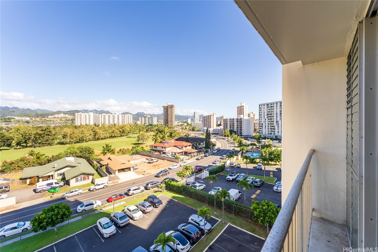 Holiday Lakeview condo # 702, Honolulu, Hawaii - photo 16 of 24